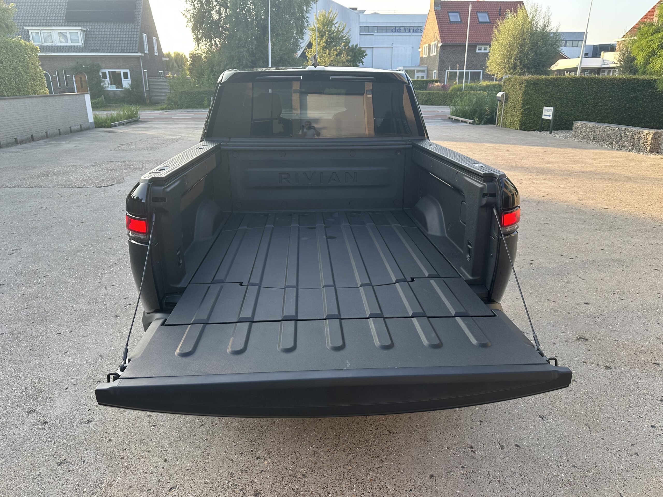 
								2022 RIVIAN, Launch Edition, QUAD full									