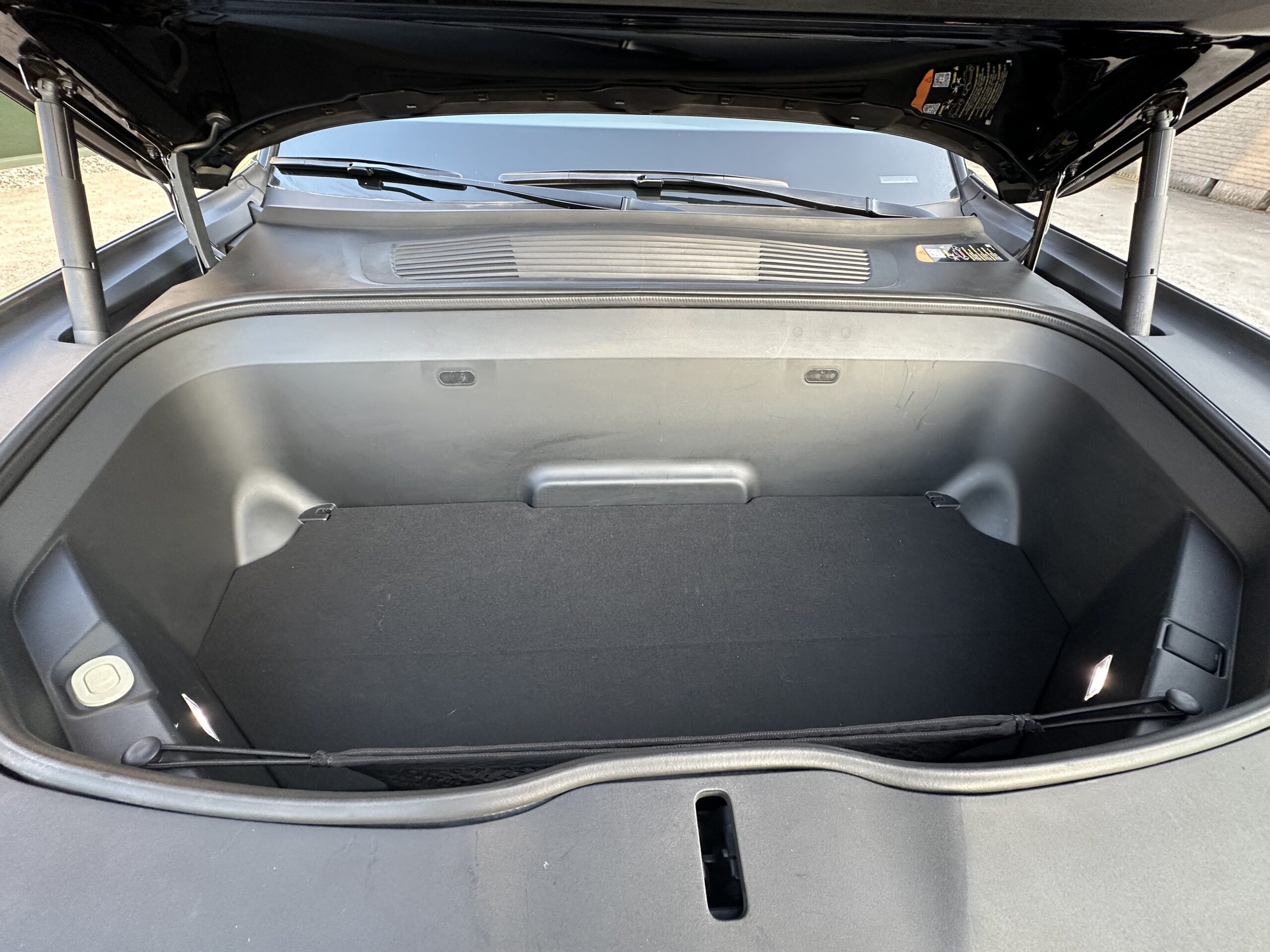 
								2022 RIVIAN, Launch Edition, QUAD full									