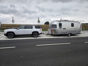 2024 RIVIAN R1S, Dual, Max, Adventure
